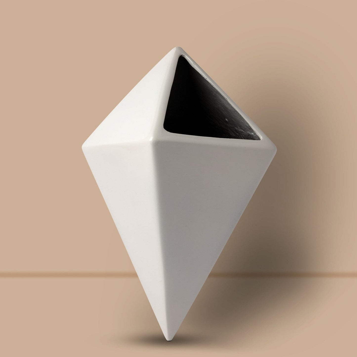 Diamond Hanging Pocket FRP Planter | Available Color White, Black, Green & Grey |